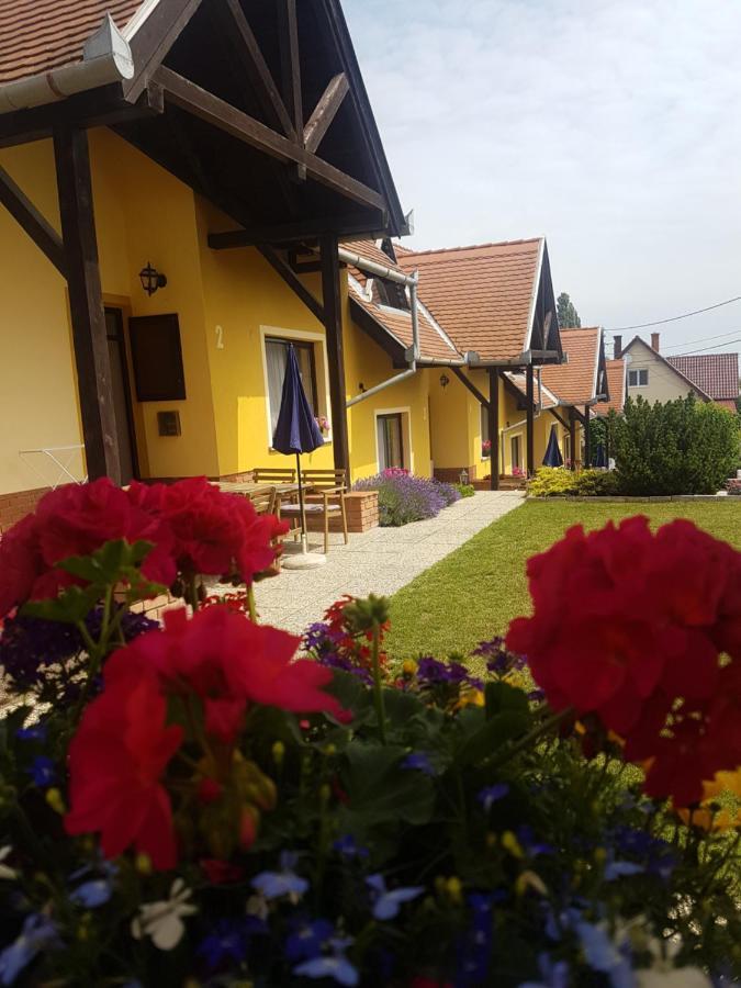 Huber Panzio Bed & Breakfast Fertorakos Ngoại thất bức ảnh