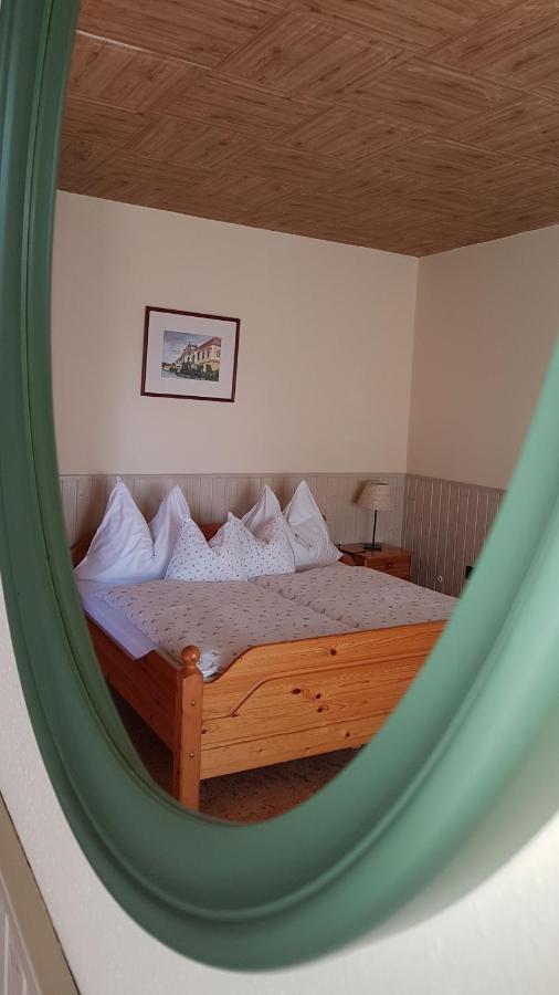 Huber Panzio Bed & Breakfast Fertorakos Ngoại thất bức ảnh