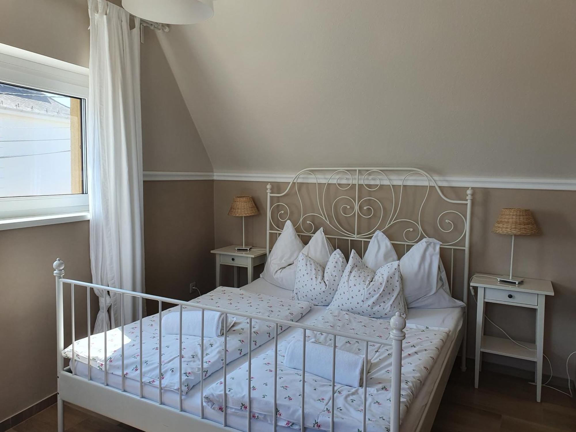 Huber Panzio Bed & Breakfast Fertorakos Ngoại thất bức ảnh